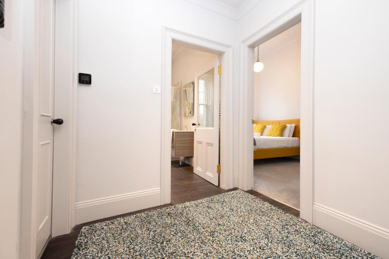 Joivy Sophisticated Apt Near Edinburgh Castle Ngoại thất bức ảnh