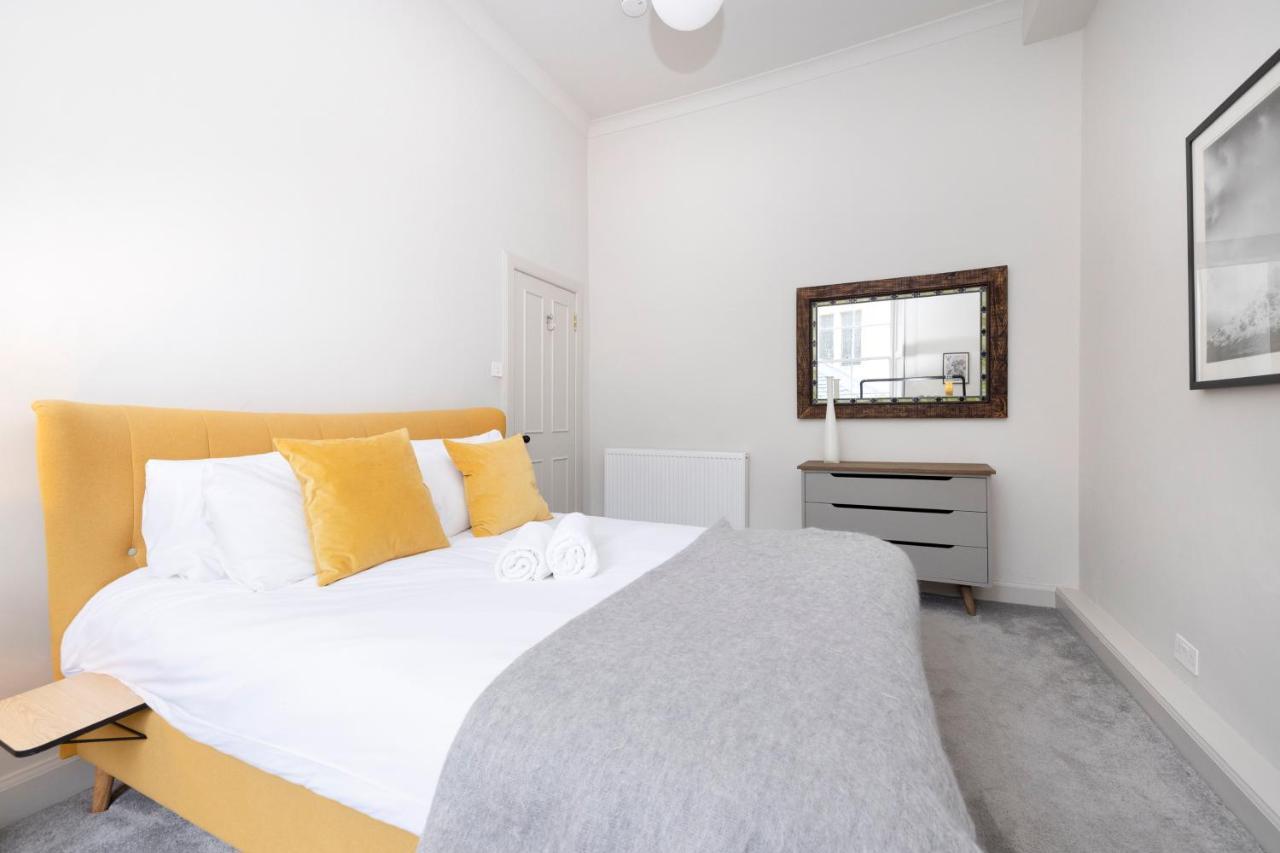 Joivy Sophisticated Apt Near Edinburgh Castle Ngoại thất bức ảnh